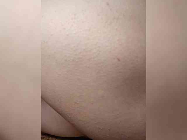 Your-Peachy-Dream webcam