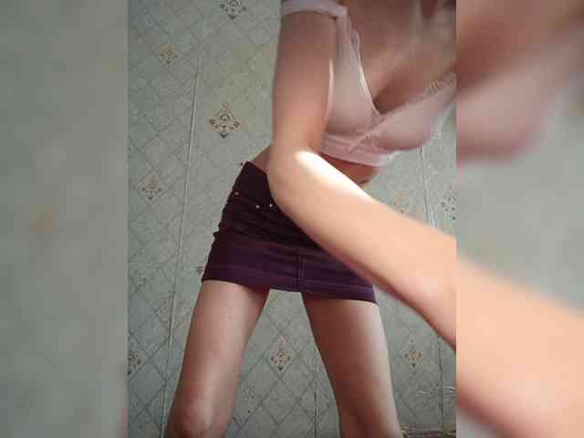 Your-Peachy-Dream webcam