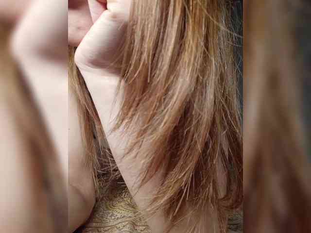 Your-Peachy-Dream webcam