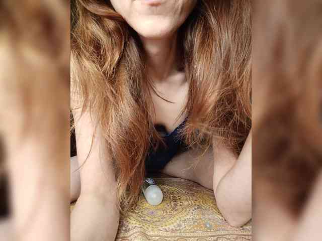 Your-Peachy-Dream Sex Cam Show