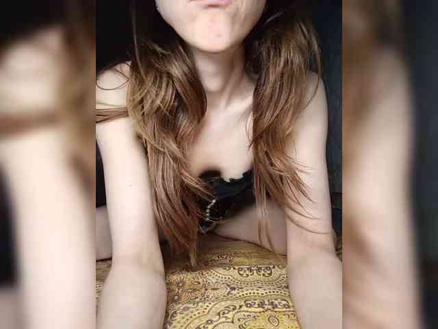 Your-Peachy-Dream webcam