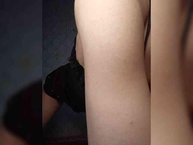 Your-Peachy-Dream webcam