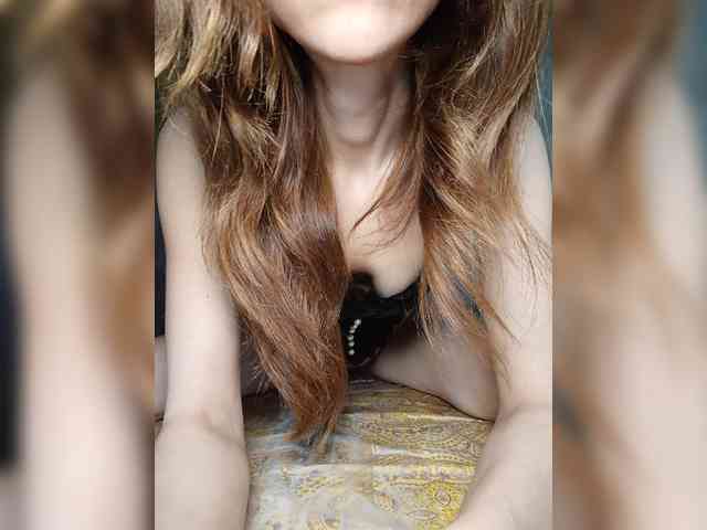 Your-Peachy-Dream webcam