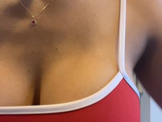 EmilyLeah Porn Show