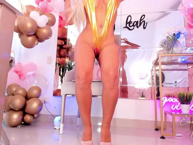 EmilyLeah live cam on BongaCams