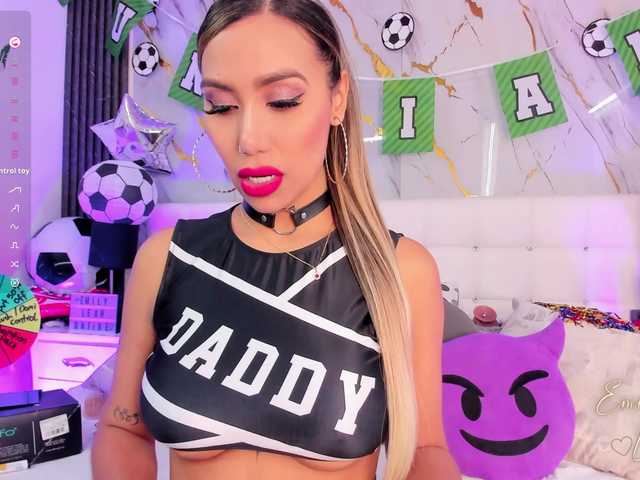emilyleah live sex show