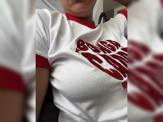 EmilyLeah live cam on BongaCams
