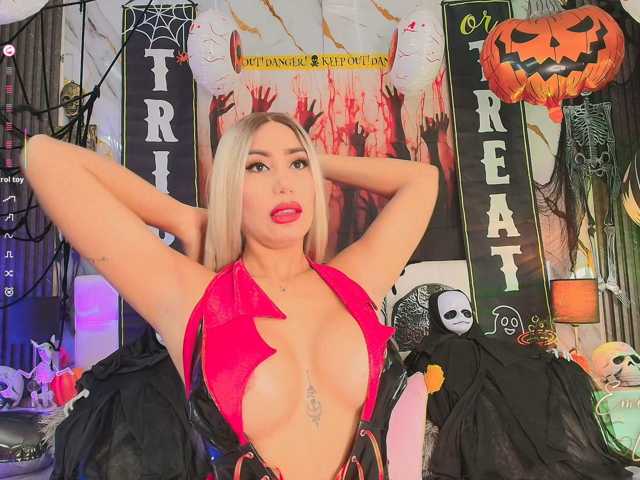 Emilyleah live cam