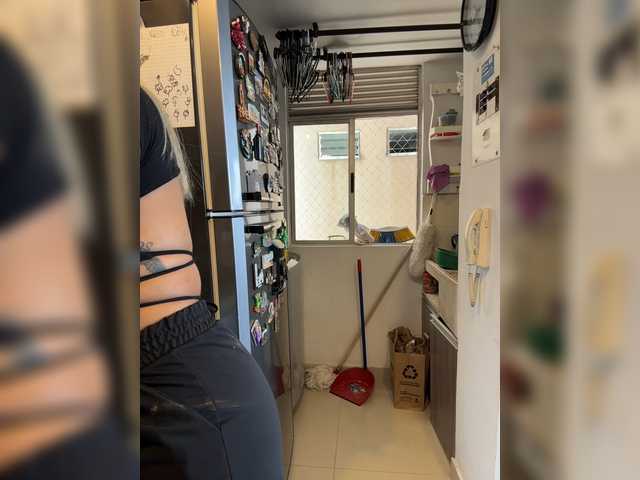 EmilyLeah live cam on BongaCams