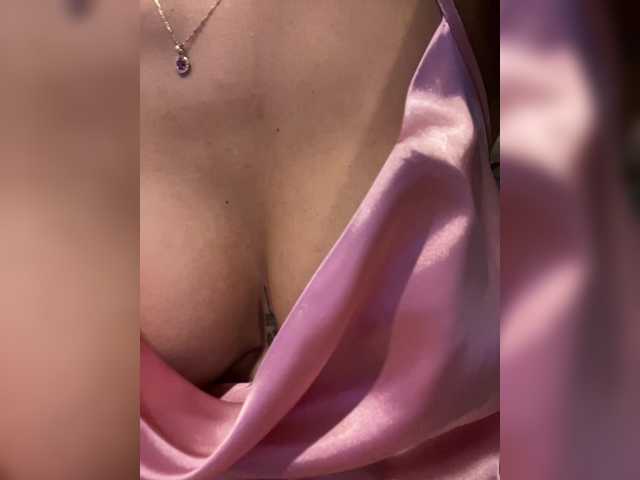 emilyleah cam belle