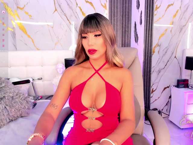 EmilyLeah live webcam show
