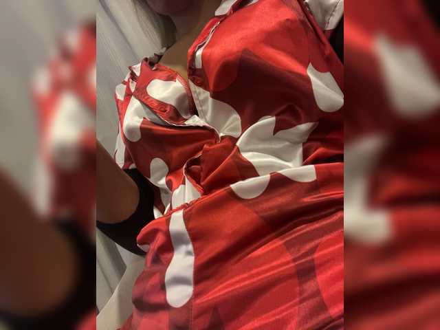 EmilyLeah live cam on BongaCams