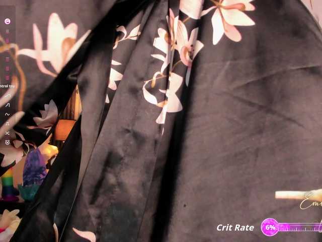 EmilyLeah live cam on BongaCams