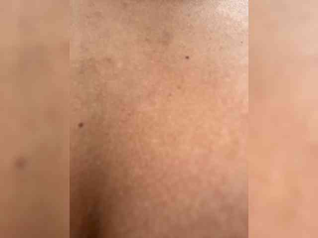 EmilyLeah webcam
