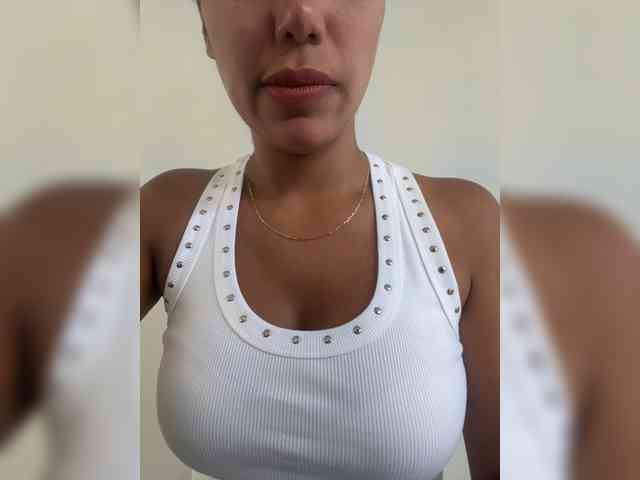 EmilyLeah webcam