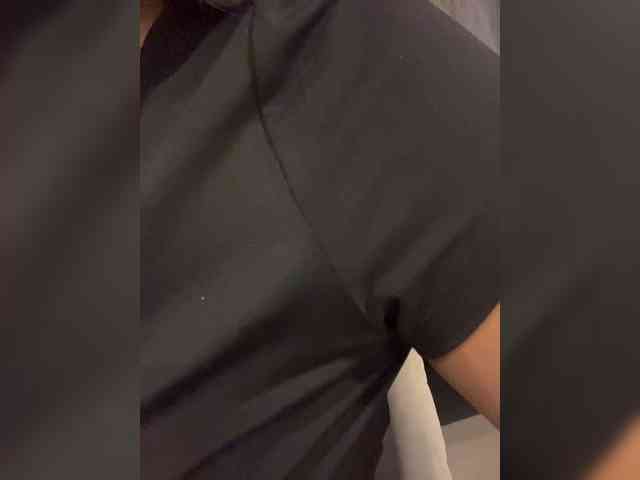 EmilyLeah webcam