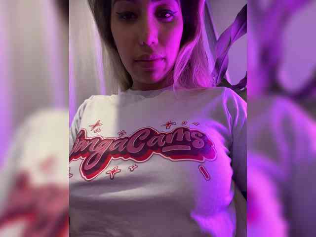 EmilyLeah webcam