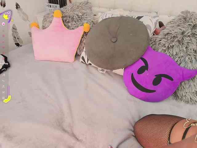EmilyLeah webcam