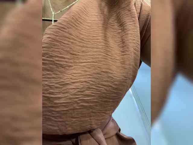 EmilyLeah webcam