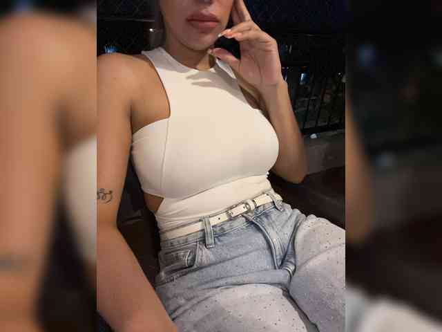 EmilyLeah webcam