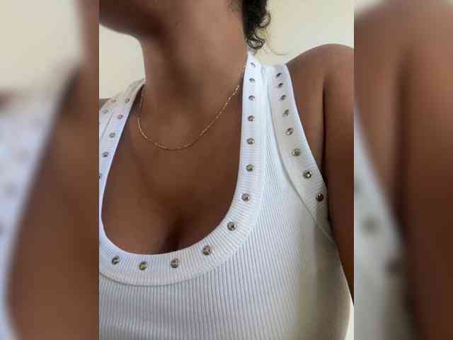 EmilyLeah webcam