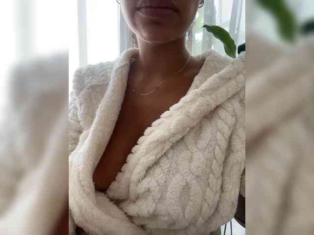 EmilyLeah webcam