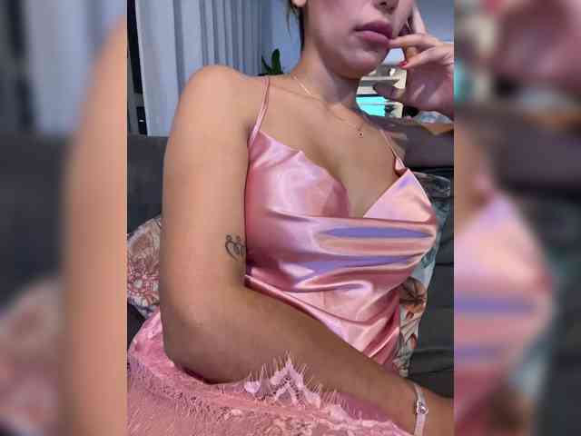 EmilyLeah webcam
