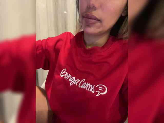 EmilyLeah webcam
