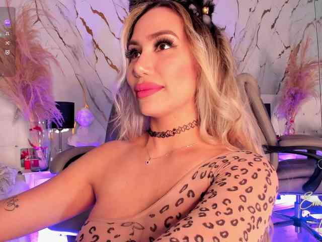 EmilyLeah webcam