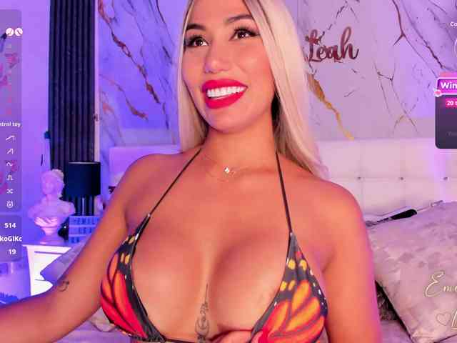 EmilyLeah webcam