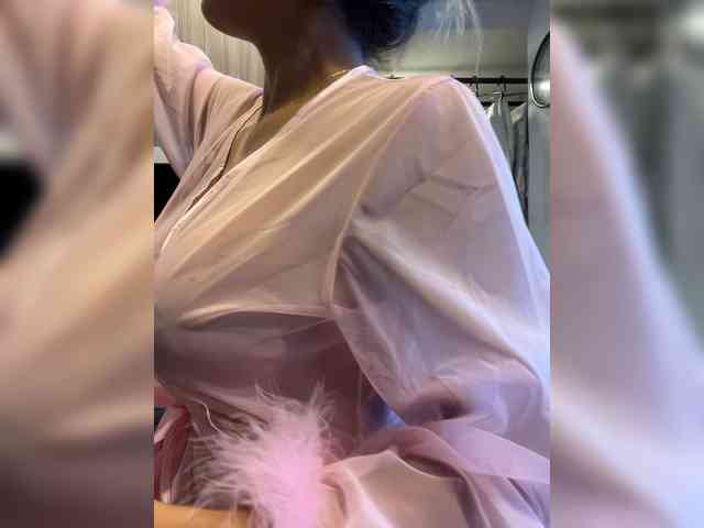 EmilyLeah webcam