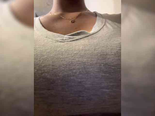 EmilyLeah webcam
