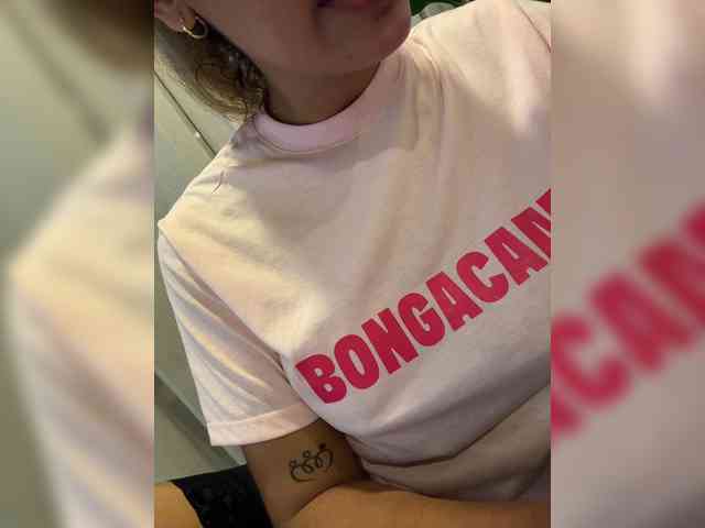 EmilyLeah webcam