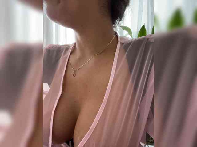 EmilyLeah webcam