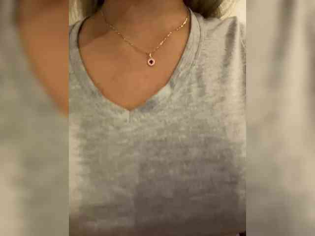 EmilyLeah webcam