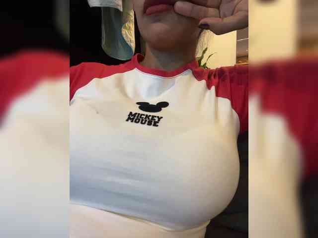 EmilyLeah webcam