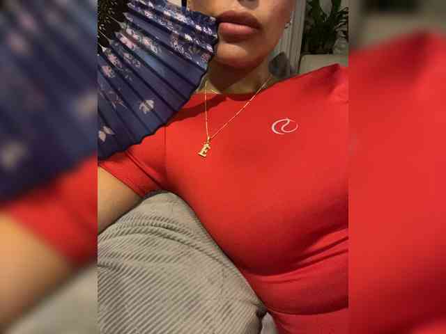 EmilyLeah webcam