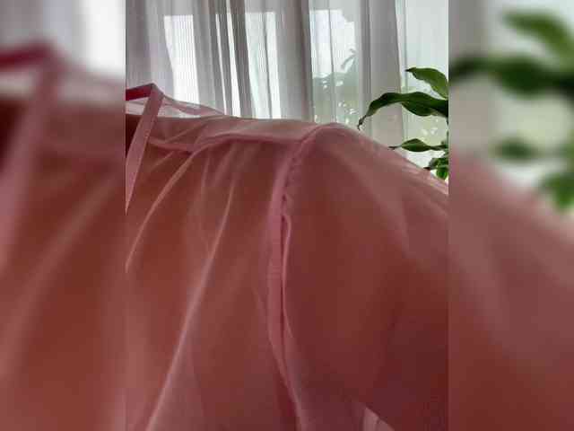 EmilyLeah webcam