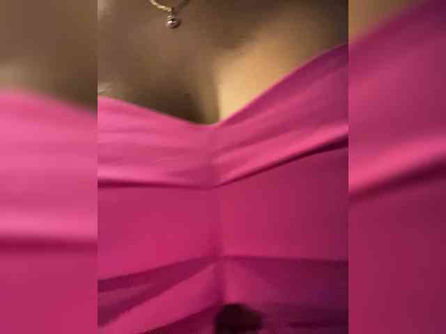 EmilyLeah webcam