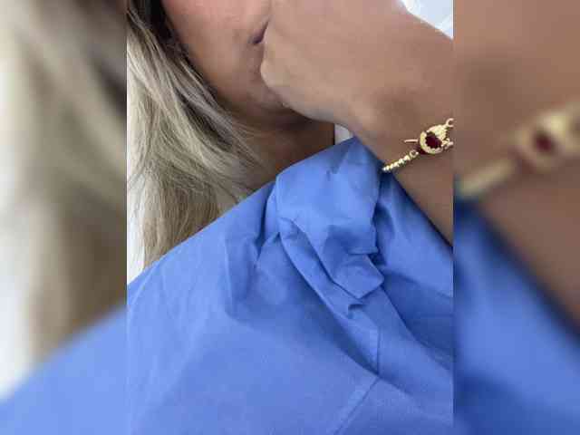 EmilyLeah webcam