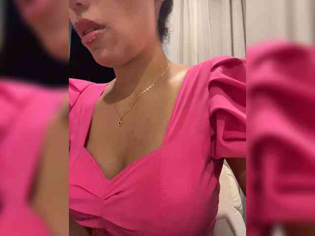 EmilyLeah webcam