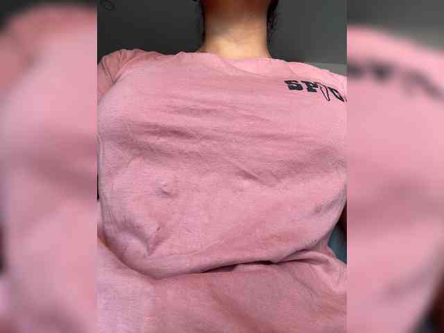 EmilyLeah webcam