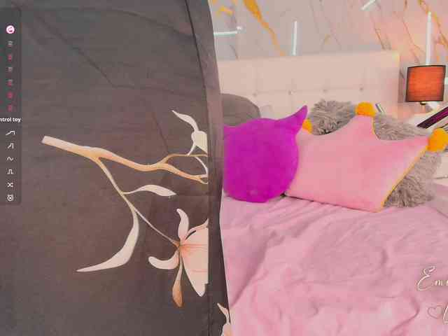 EmilyLeah webcam