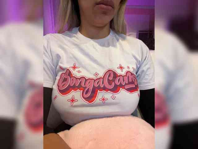 EmilyLeah webcam