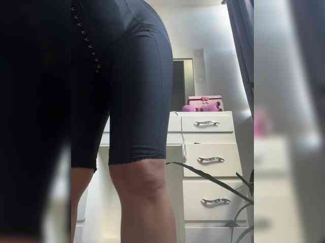 EmilyLeah webcam