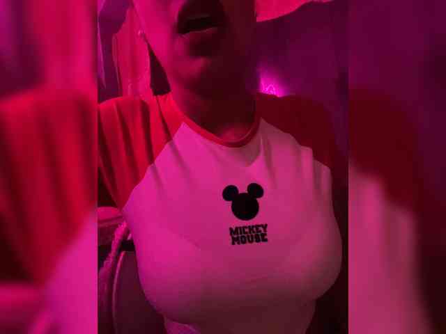 EmilyLeah webcam