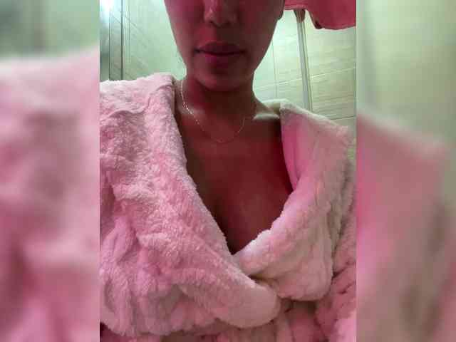 EmilyLeah webcam