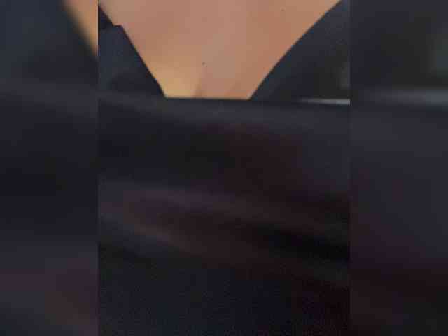 EmilyLeah webcam
