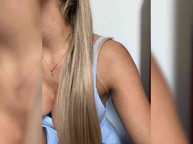 EmilyLeah webcam