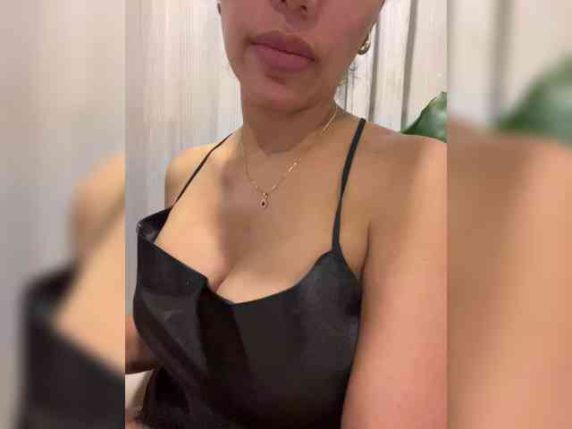 EmilyLeah webcam
